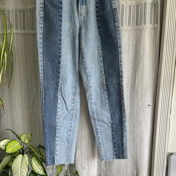 🌸Garage Two-Tone High Rise Jeans - Picture 2 of 13